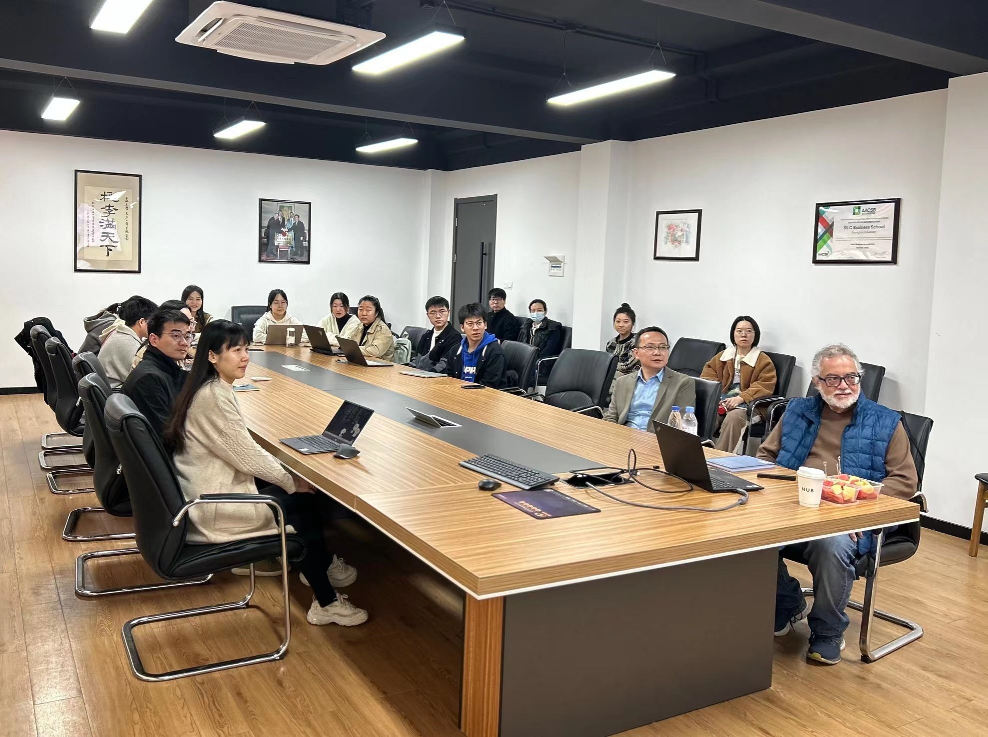 d947f21cc20133c6c4ee1b76a2c9eab.jpg d947f21cc20133c6c4ee1b76a2c9eab.jpg