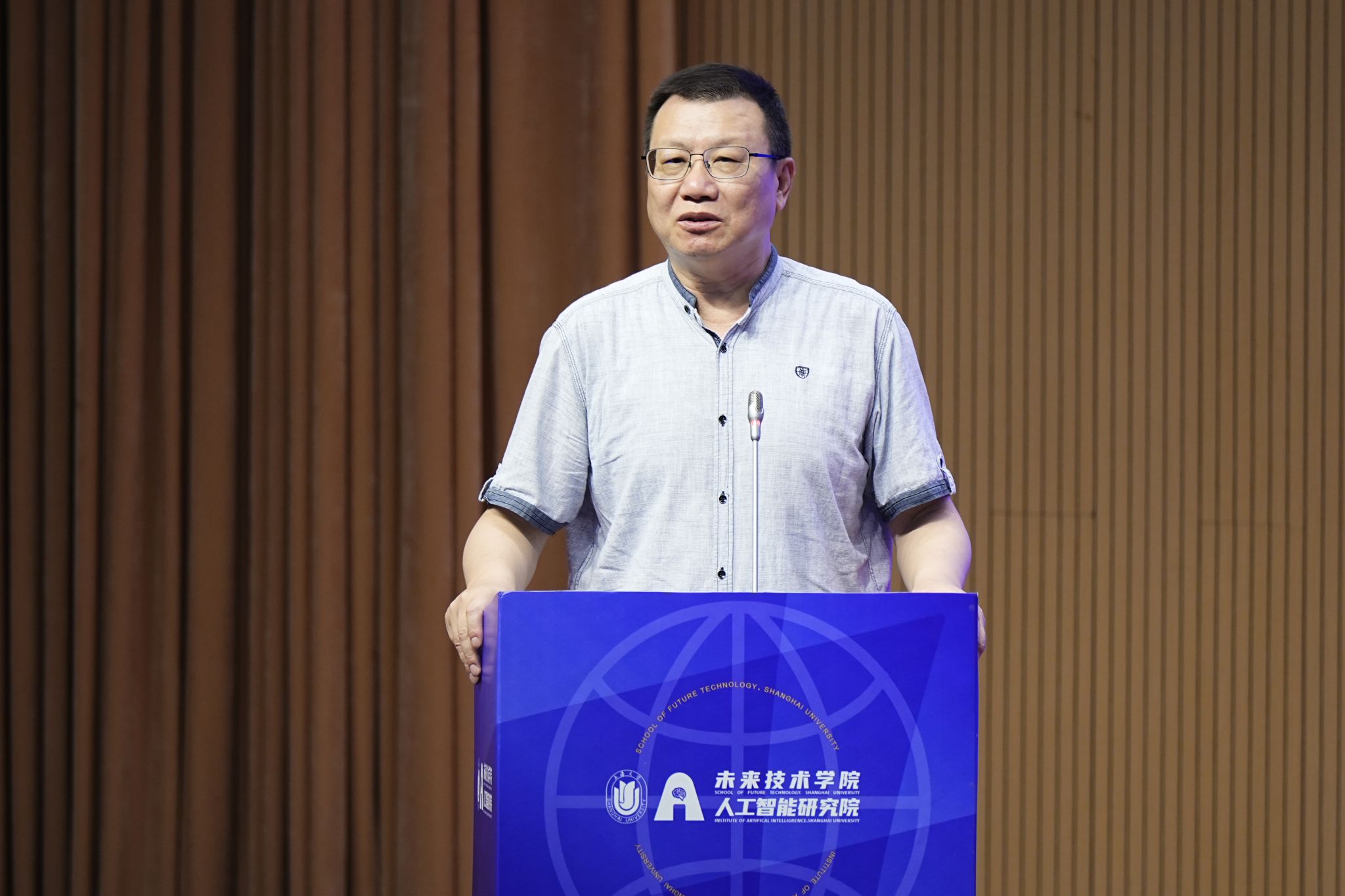 10587569.jpg 10587569.jpg